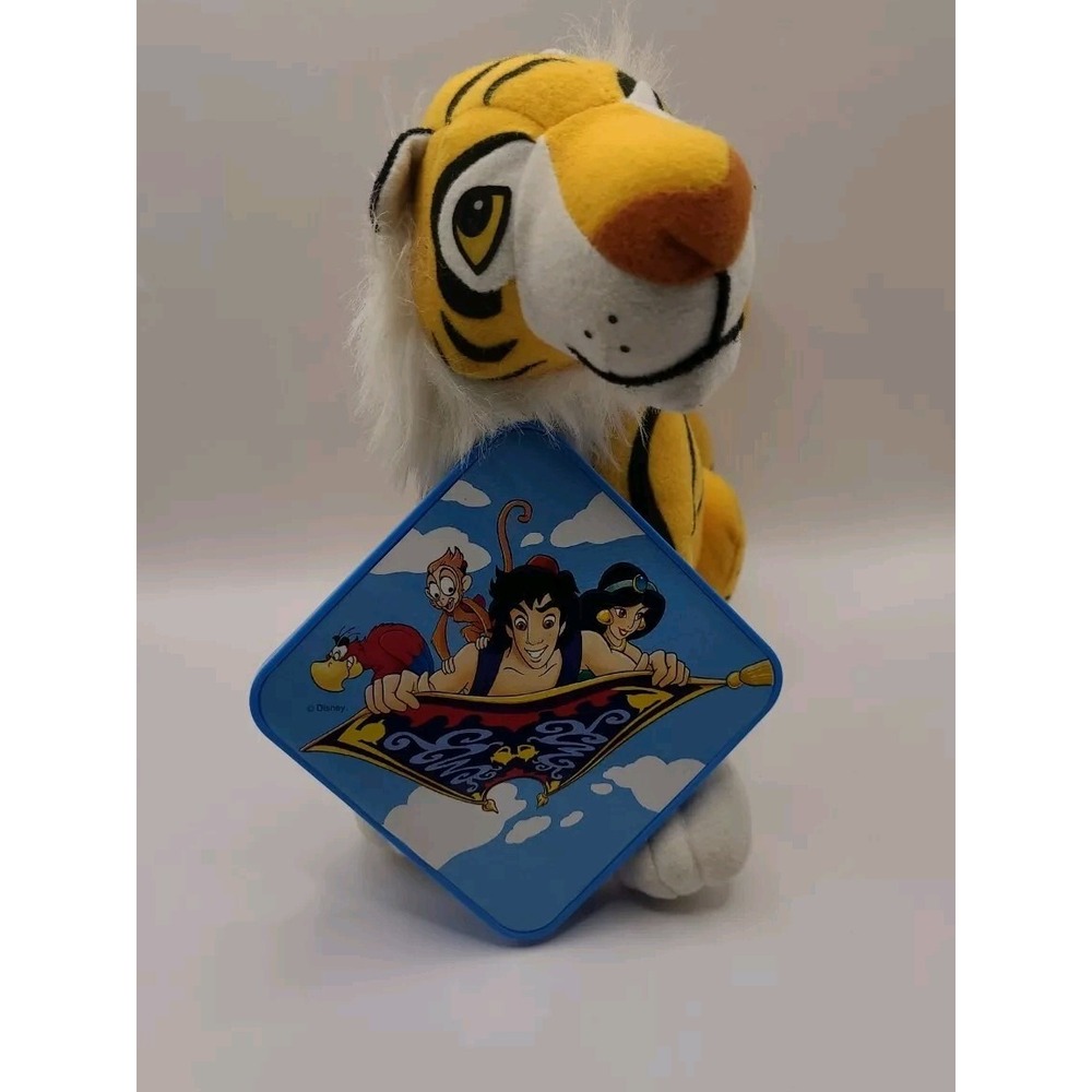 Vintage Aladdin Collectibles Burger King Kids Club Blow Up And RAJA Tiger Mattel